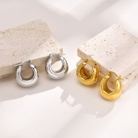 18K Gold Hollow Earrings